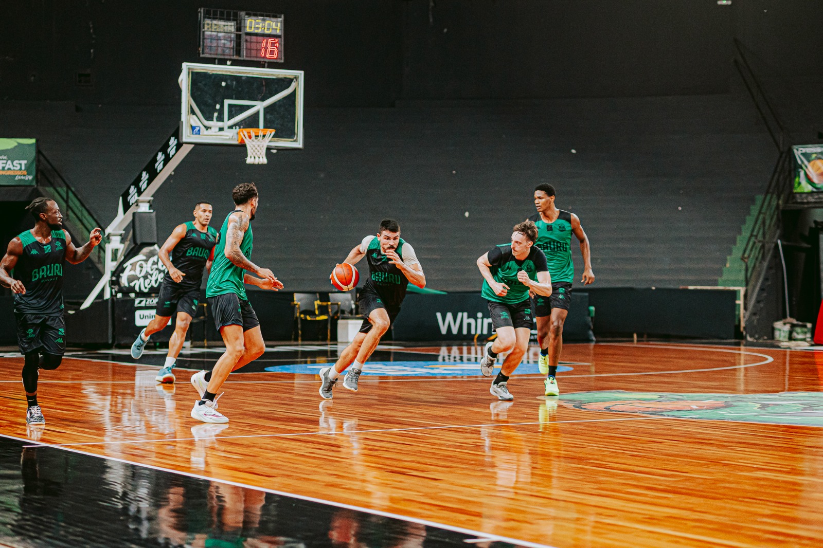 Bauru Basket recebe o Fortaleza Basquete Cearense para retomada do NBB Caixa