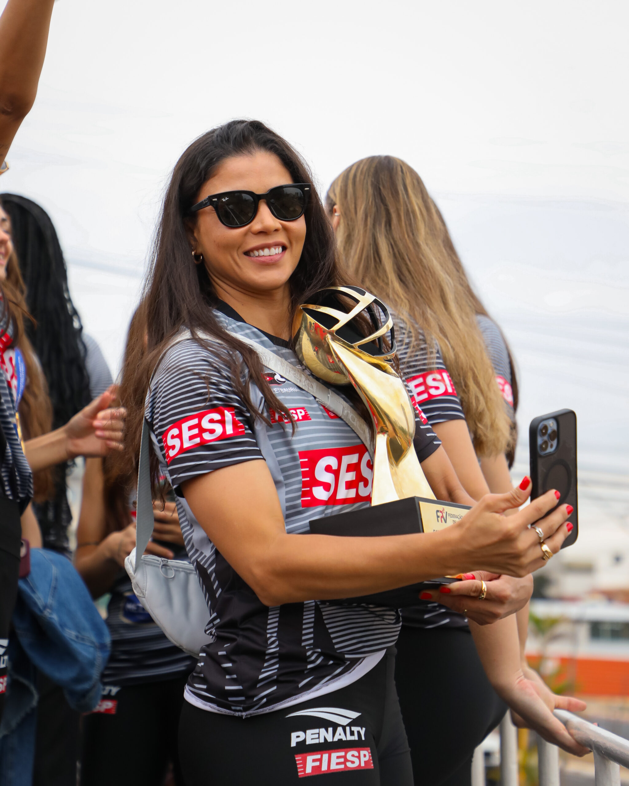 Léia Silva anuncia aposentadoria após mais de 20 anos no vôlei e encerra carreira no Sesi Vôlei Bauru