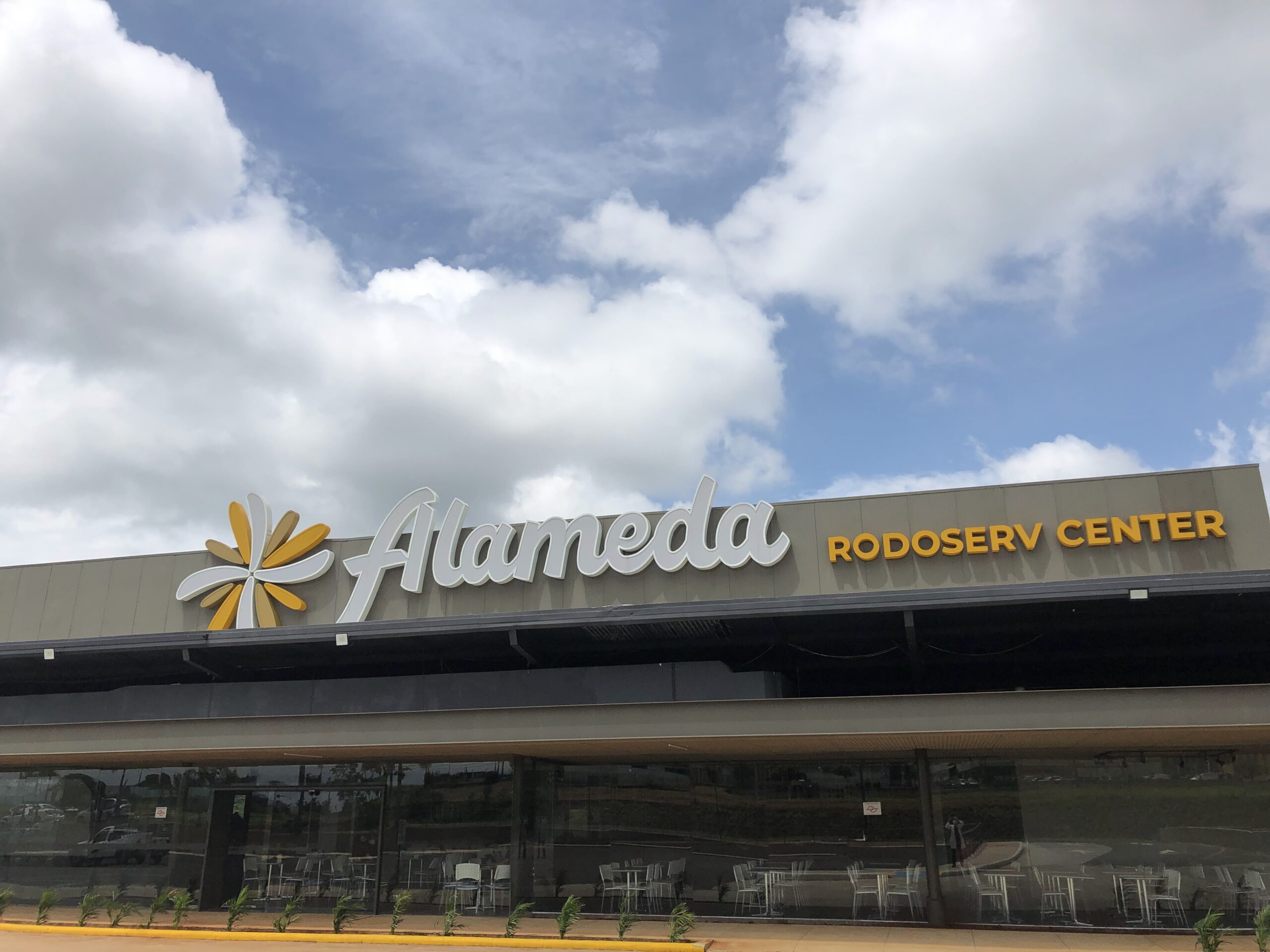Alameda Rodoserv Center oferece transmissão gratuita de jogos da seleção brasileira na Copa; programação conta com 3 datas