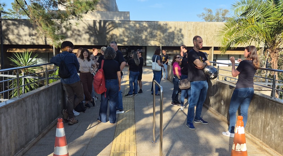 Bancários de Bauru entram em estado de greve e paralisam atividades por 24 horas nesta quinta-feira (20)