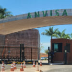 Anvisa aprova medicamento para tratar esquistossomose em crianças de 3 meses a 6 anos 