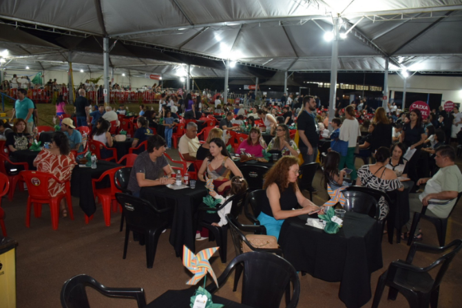 Feira da Bondade da APAE Bauru começa nesta sexta com Happy Hour e chopp em dobro