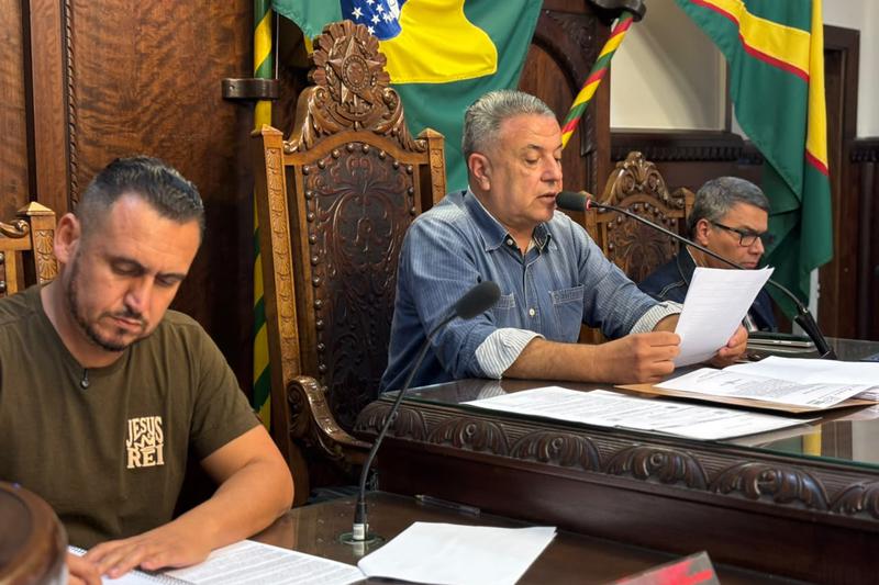 Suéllen Rosim protocola defesa prévia na CP do Lixo no último dia do prazo; comissão vota parecer na segunda (05/10)